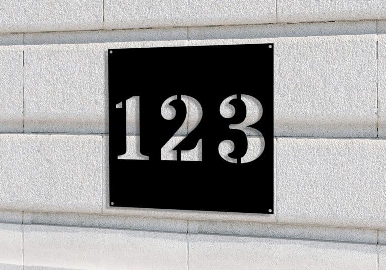 Décoration murale en métal : Plaque numéro de maison