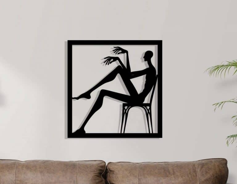 Décoration murale en métal : Long John : homme assis