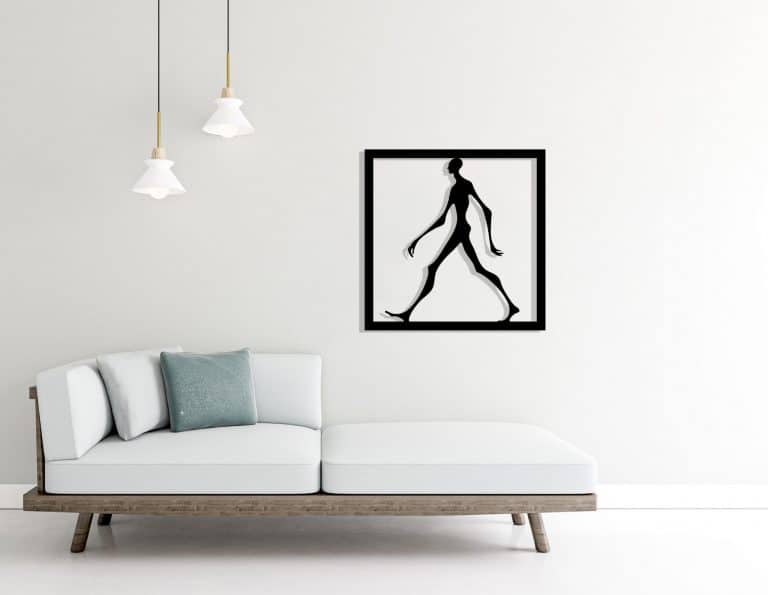 Décoration murale en métal : Long John : homme en marche